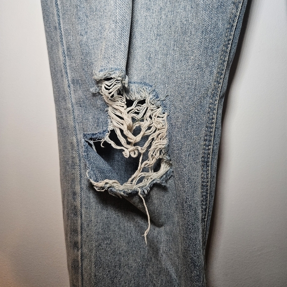 Princess Polly High-Waist Distressed Jeans - Picture 2 of 8